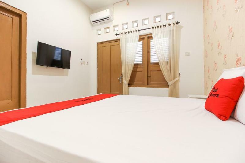Hotel Reddoorz Near Rs Sarjito Yogyakarta Exteriér fotografie