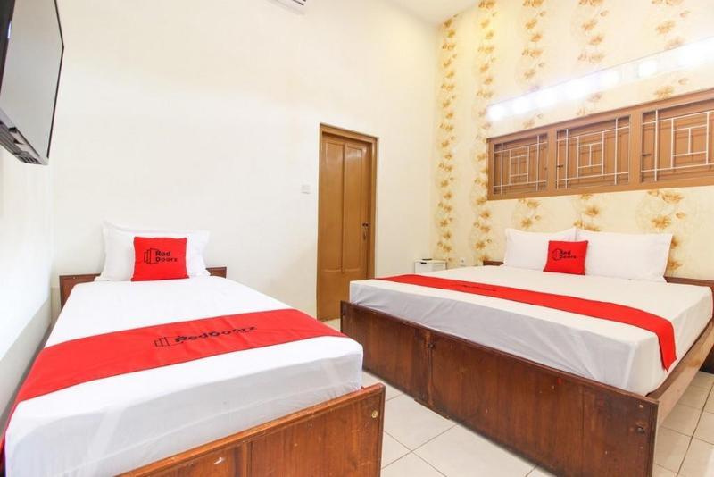 Hotel Reddoorz Near Rs Sarjito Yogyakarta Exteriér fotografie