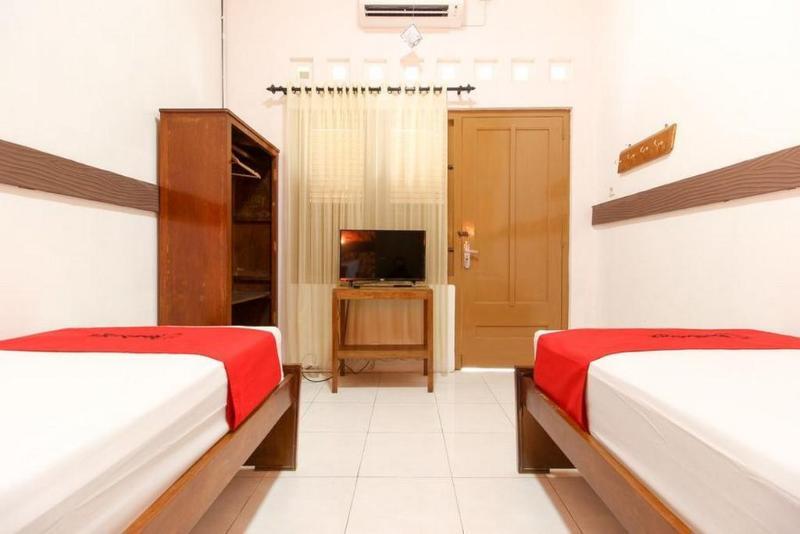 Hotel Reddoorz Near Rs Sarjito Yogyakarta Exteriér fotografie